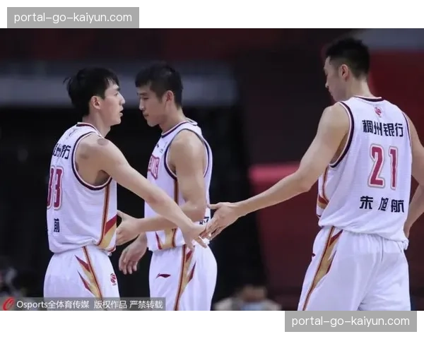 山西93-86力克新疆结束2连败，季后赛席位争夺愈发激烈