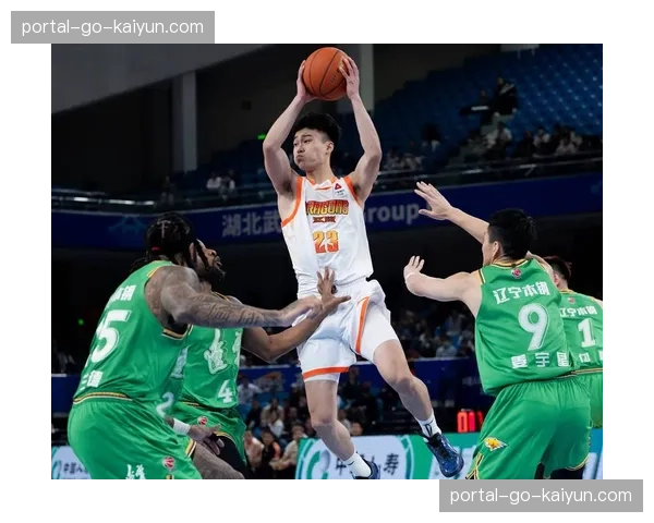 中国篮协发布《中国篮球青训白皮书》，CBA俱乐部梯队建设成重点